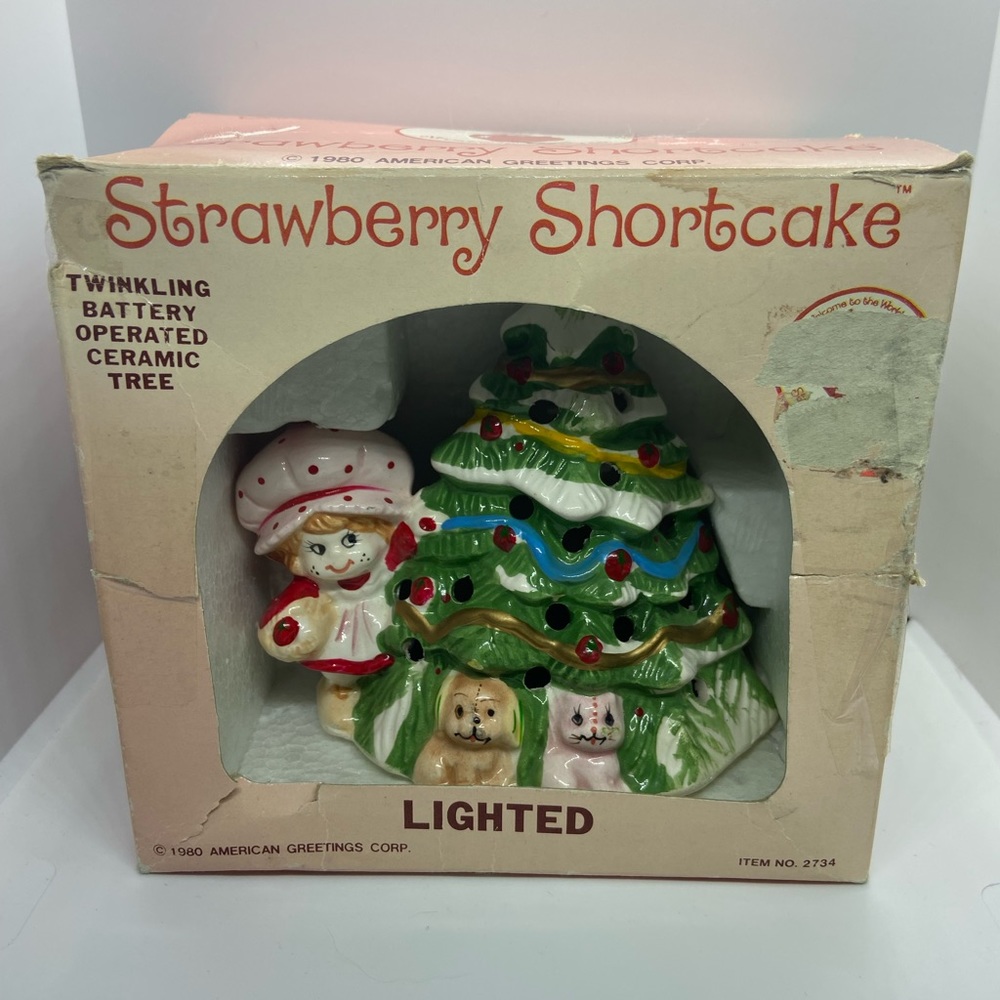 Vintage 1980 Strawberry Shortcake Ceramic Christmas Tree Blinking Lights Battery